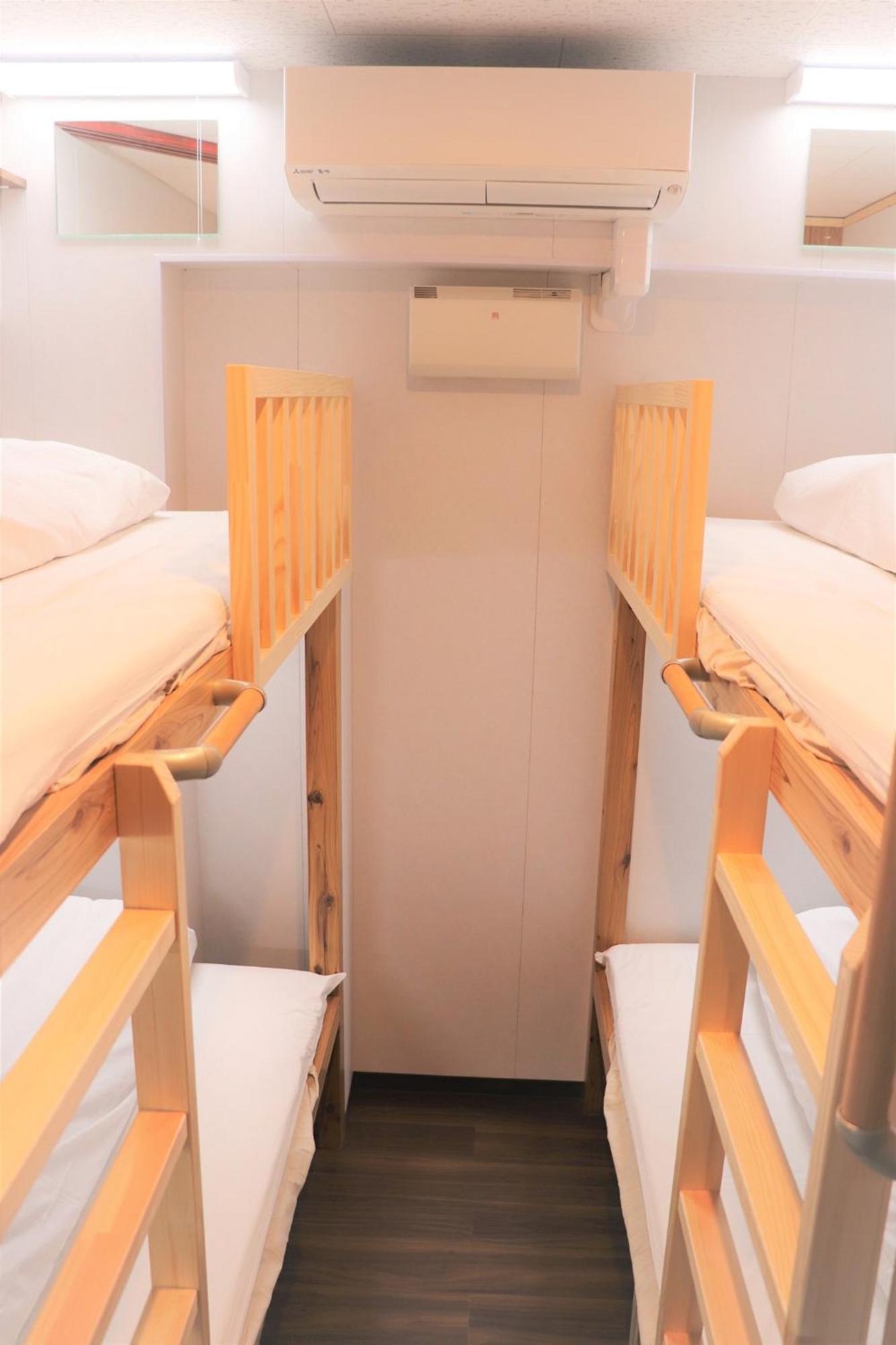 Jam Hostel Hakata Station Front Semi-Private Room With Shared Bathroom - Vacation Stay 61445 Fukuoka  Bagian luar foto